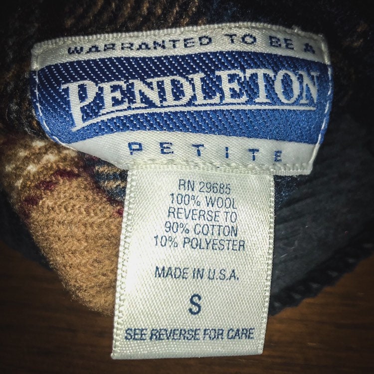 Vintage 90’s Ladies Petite Small Pendleton Reversible Snap Button Vest with Two Front Pockets. One Side Wool Other Side Corduroy