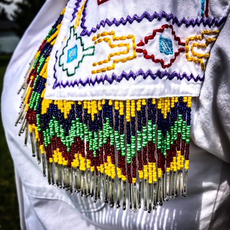 1992 Vintage Women’s Southwest Canyon Rodeo Shirt with Beaded Fringe on Embroidered Chest Flaps