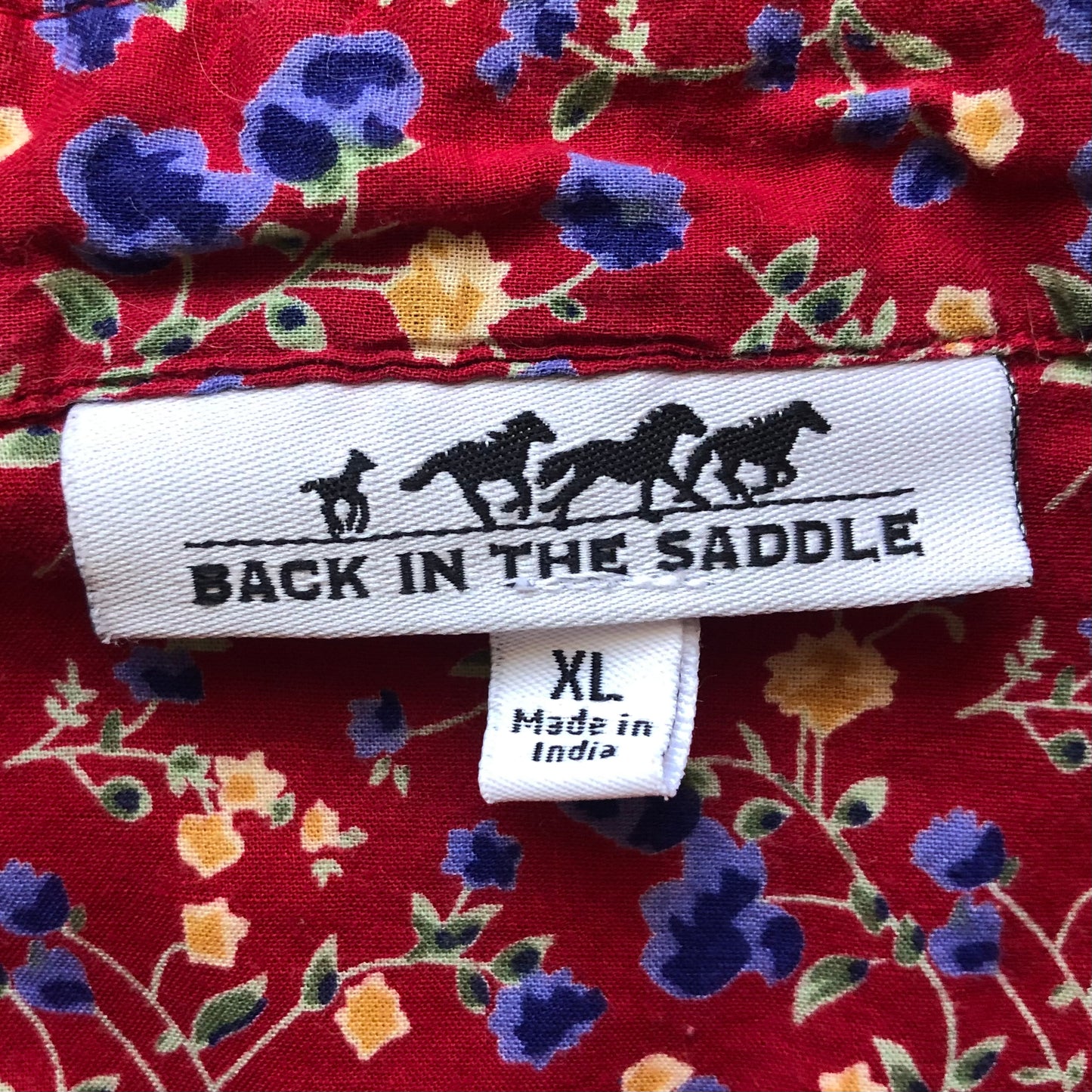 Vintage Western Women’s Back In The Saddle Floral Snap Button Shirt